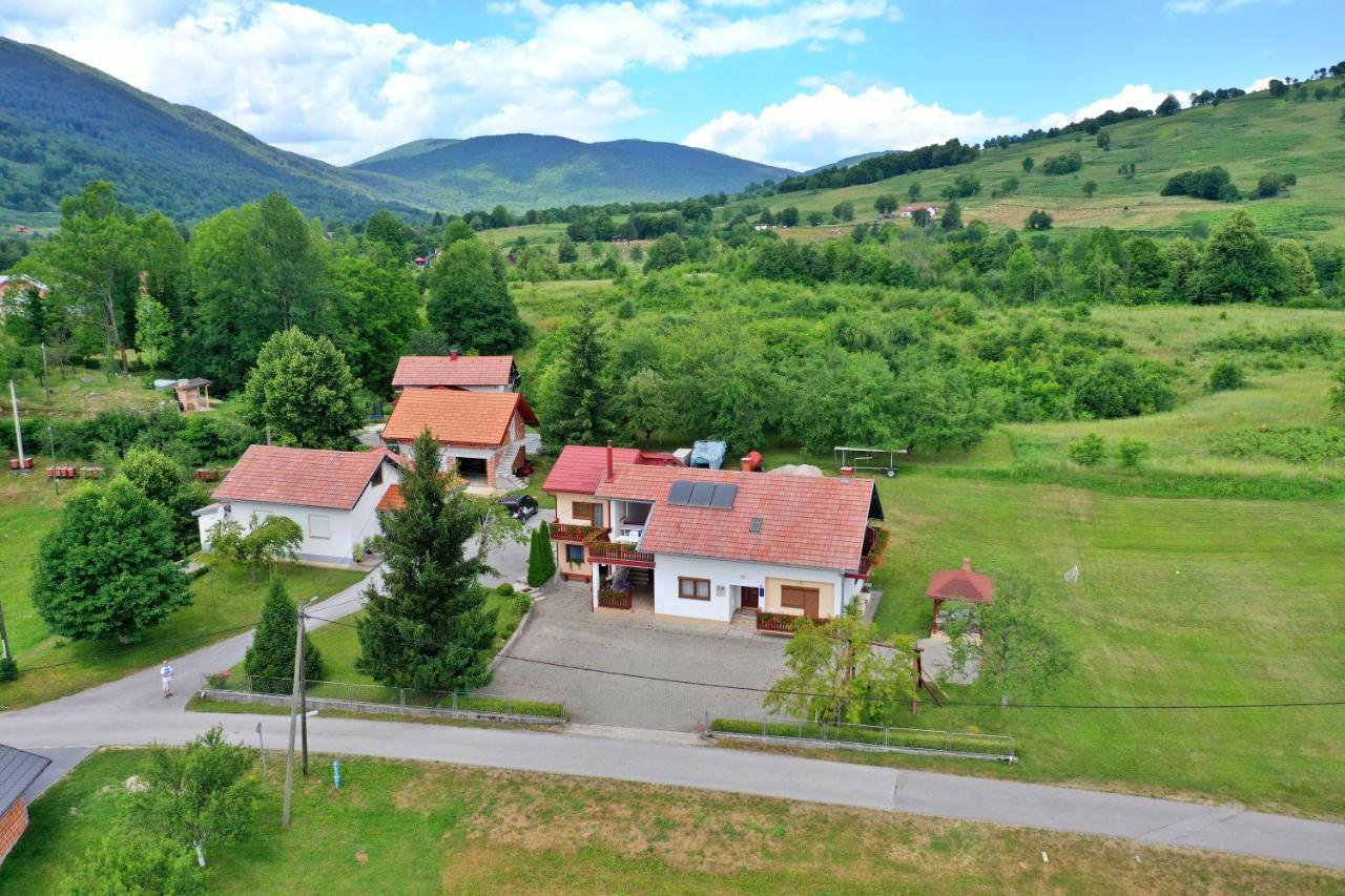 Guesthouse Ante Hodak Seliste Dreznicko Εξωτερικό φωτογραφία