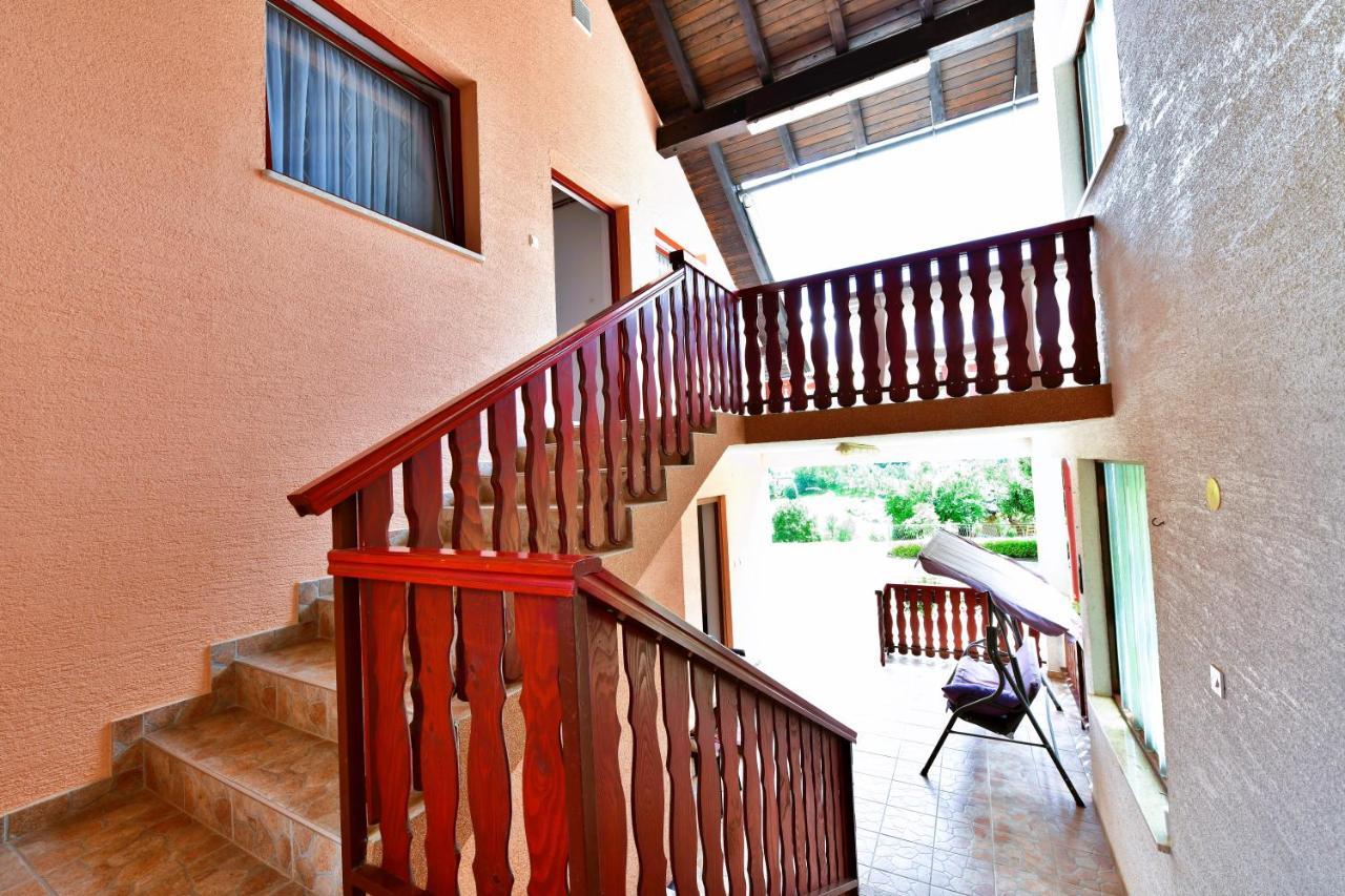 Guesthouse Ante Hodak Seliste Dreznicko Εξωτερικό φωτογραφία