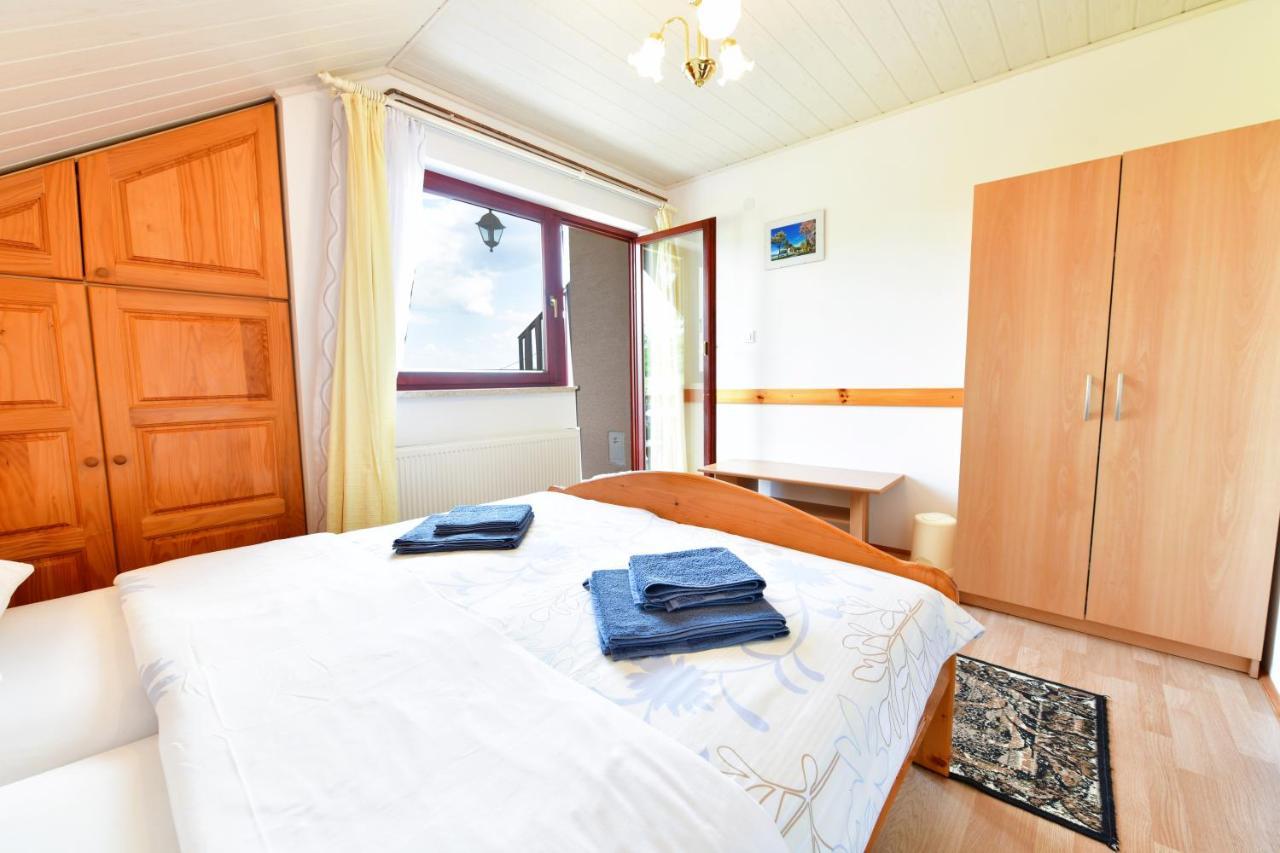 Guesthouse Ante Hodak Seliste Dreznicko Εξωτερικό φωτογραφία