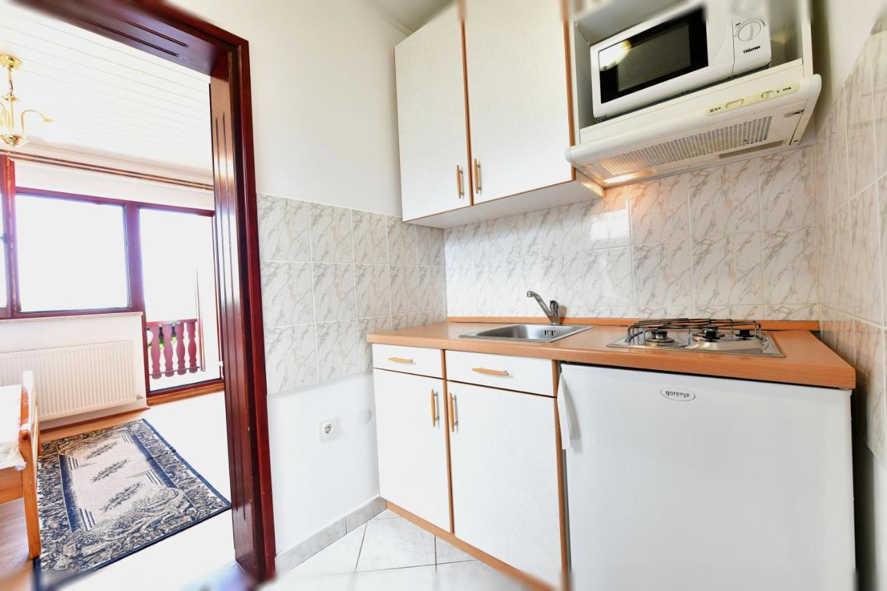 Guesthouse Ante Hodak Seliste Dreznicko Εξωτερικό φωτογραφία